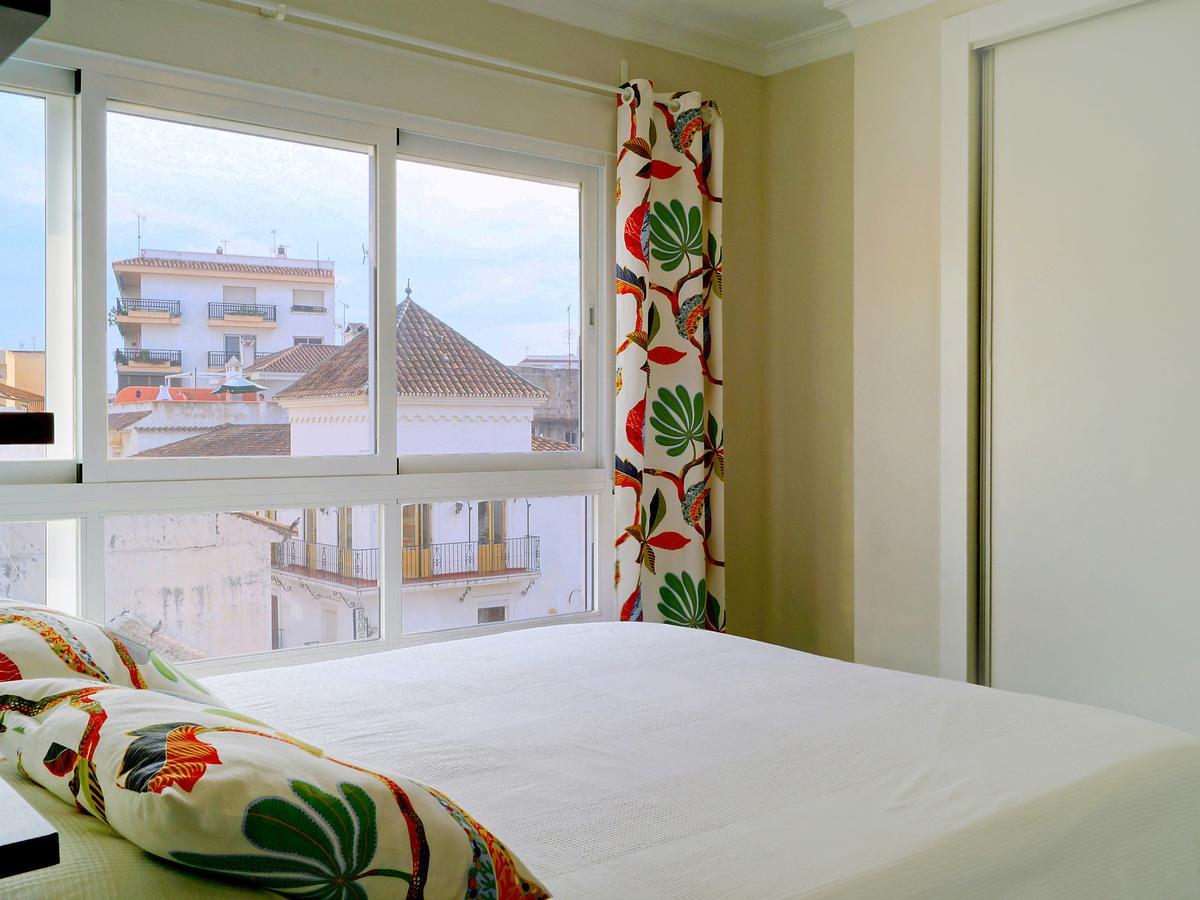 Appartement Plaza De Flores By Interhome